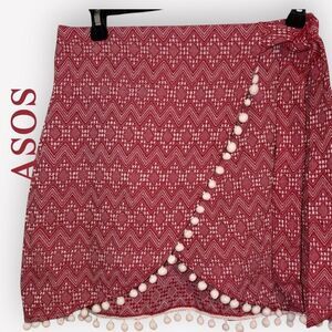 ASOS Red With White Textured Pom Pom Beach Tie Waist Mini Skirt EUC Size 4